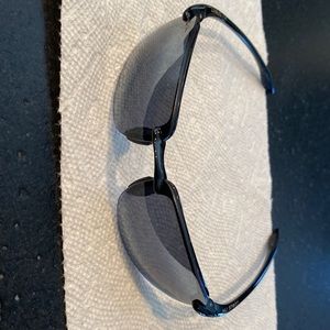 Black Light Weight MJ Sport Polarized Sunglasses Excellent Condition w Case